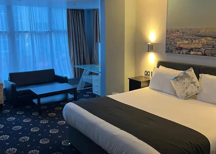 Shores Holiday Apartments