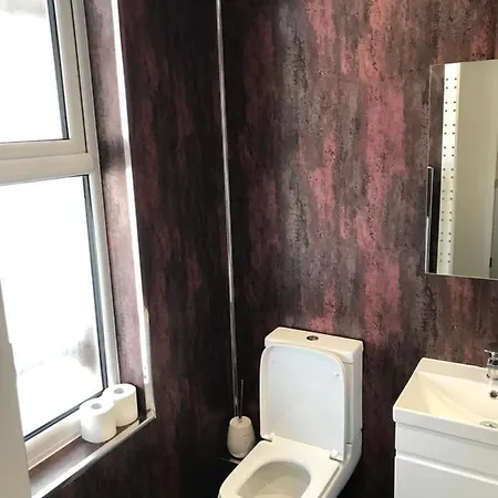 Shores Holiday Apartments Blackpool Esterno foto