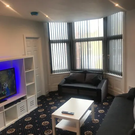 Shores Holiday Apartments Blackpool Esterno foto