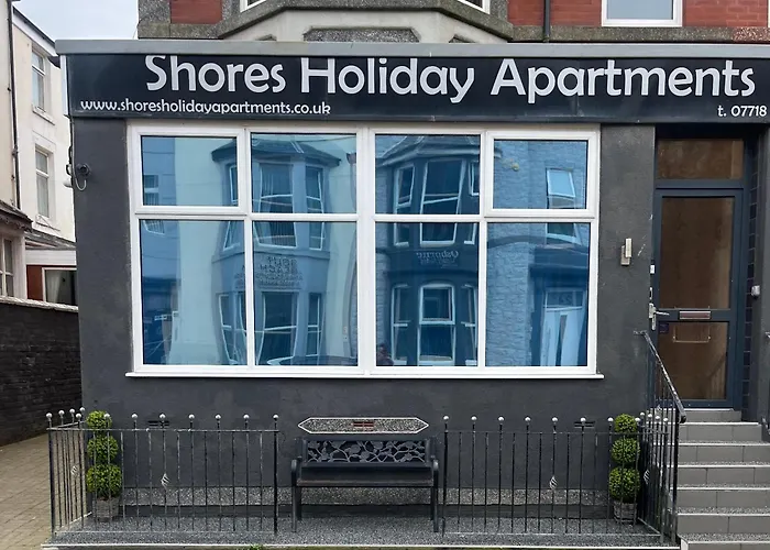 Shores Holiday Apartments